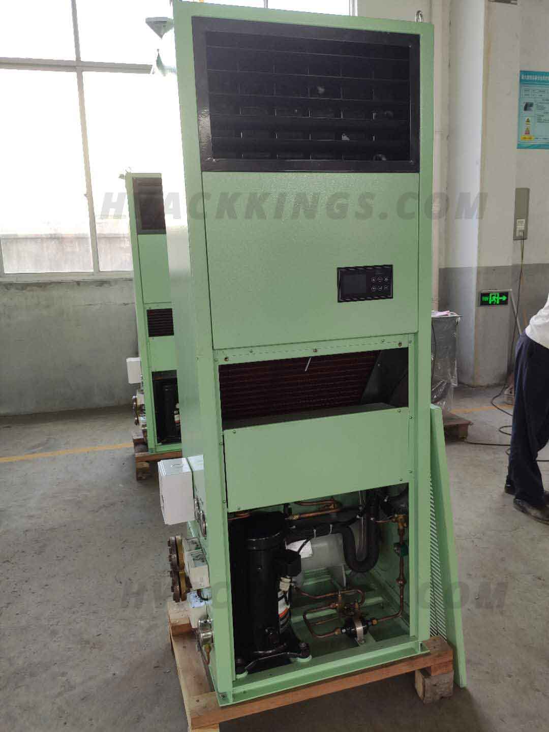 船用水冷柜機